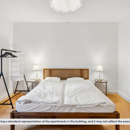 In The Heart Of Oerlikon Apartment Zurich