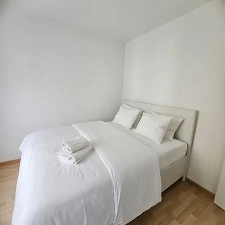 Cozy 2 Room- Center Apartment Zurich
