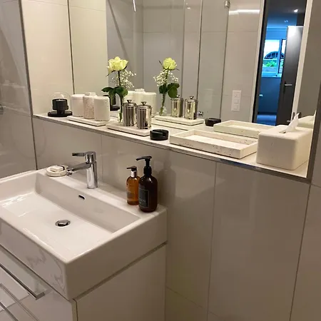 Suite3, 7 Min Walk From Operahouse * Zurich