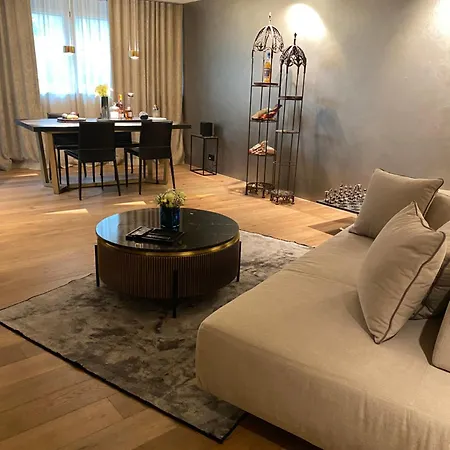 Apartment Suite3, 7 Min Walk From Operahouse *