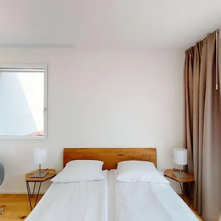 Stylish Penthouse In The - Sun 17 Apartment *