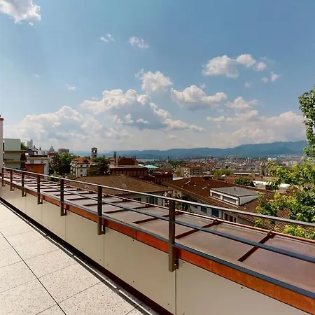 Stylish Penthouse In The - Sun 17 Apartment