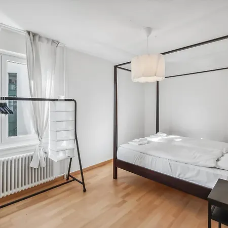 Comfortable In Oerlikon 20 Minutes Away From Airport * Zürich