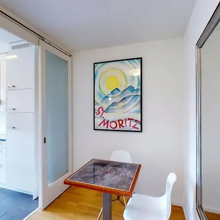 Very Spacious In Center - Parkview 4 * Zurich