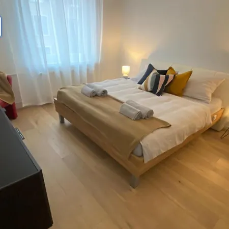 H4 Family Apartment, Central, Quite, Modern * Zurich