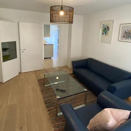 H3 With 3,5 Rooms, 2 Bedroom Livingroom And Big Kitchen, Modern And Apartment