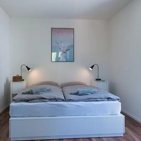 Hitrental Wiedikon Apartment *