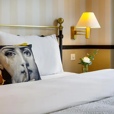 Opera Hotel 4*