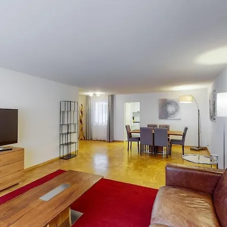 Fantastic 2bd 110sqm Flat - Mainau 10 Apartment
