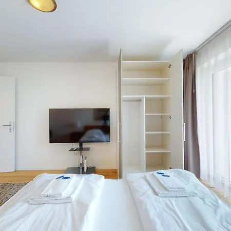 Apartment Amazing The Center, Very Sunny - Sun 4 *