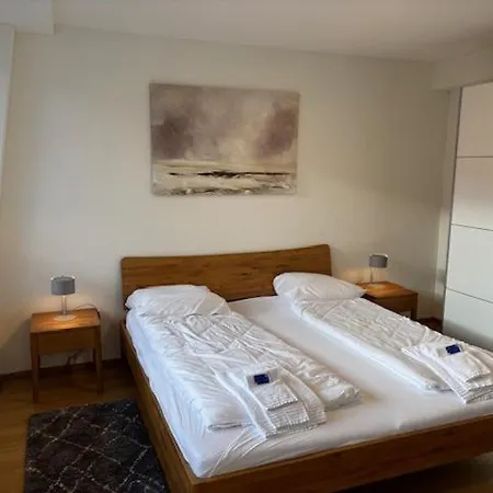 Cozy 1br In Popular Kreis 3 - West 11 Apartment