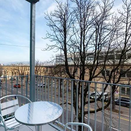 Apartment Hitrental Letzigrund - *
