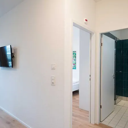 Hitrental Letzigrund - Apartment Zurich