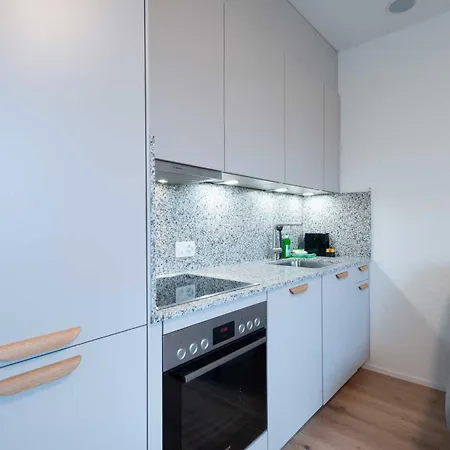 Apartment Hitrental Letzigrund - Zurich