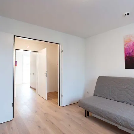 Hitrental Letzigrund - Apartment Zurich