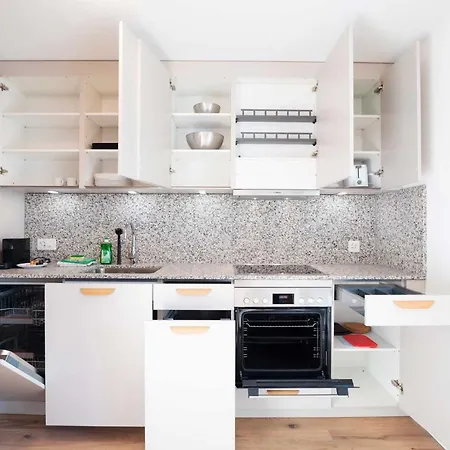 Apartment Hitrental Letzigrund - *