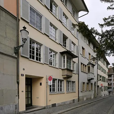 Apartment Charming In The Old Town - Uz3