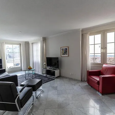 Great 2br Flat In The Old Town - Niederdorf *