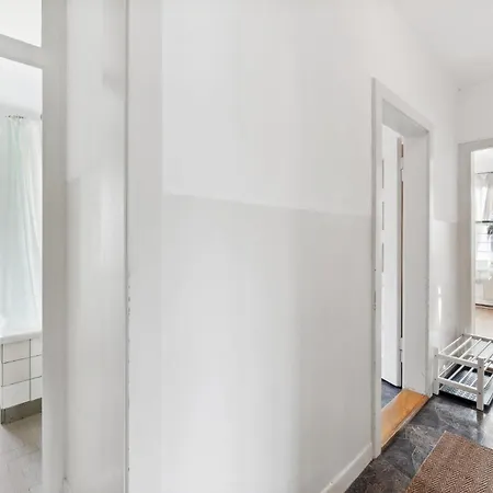 Apartment Basic With Full Kitchen
