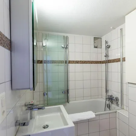 Apartment Charming In The Old Town - Uz9 *