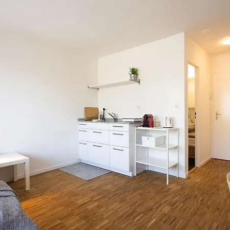 Your Urban In Of - Near Albisriederplatz & Letzipark Zurich