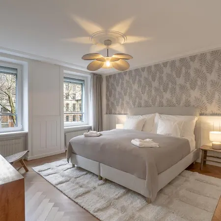 Apartment Cosy · Kreis 6 *