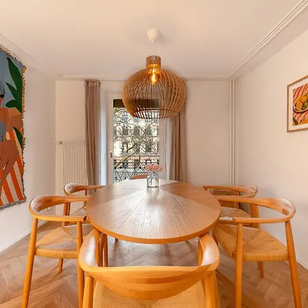 Apartment Cosy · Kreis 6 *