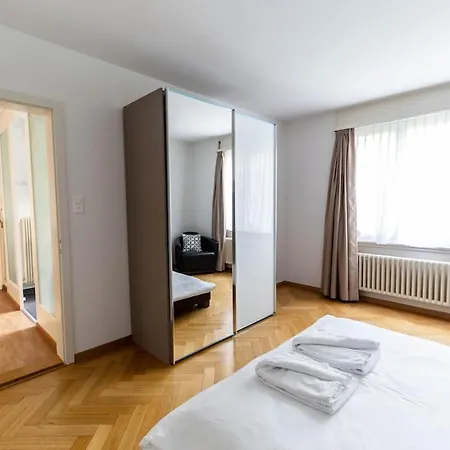 Bright One Bedroom Flat - Parkview 1 Apartment Zürich
