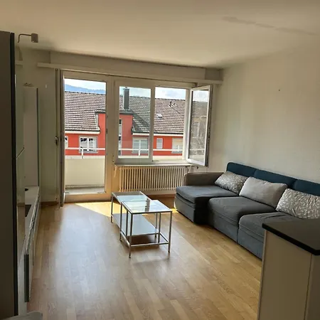 Apartment In West-eichbuehlstr 62-68