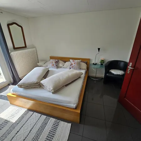 Privatunterkunft Bharanya Homes Zürich