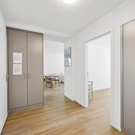 Apartment Up&great - Chic Urban Homes