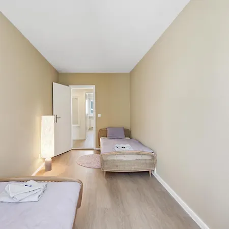 Up&great - Stylish Living Apartment