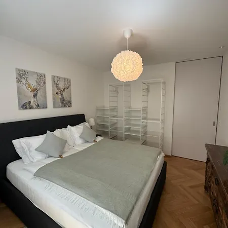Station Apartment, 2 Bedroom&sofabed
