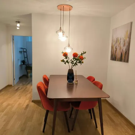 In West-eichbuehlstr 62-68 Zurich