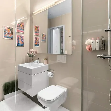 Apartment Ac Private Terrace Freeparking