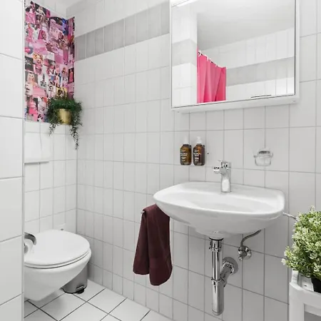 Apartment Value Location Ac Free Parking Zurich