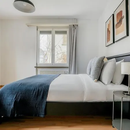 Apartment Olive - 90 Qm, 3 Schlafzimmer, Balkon & Moderne Kueche *