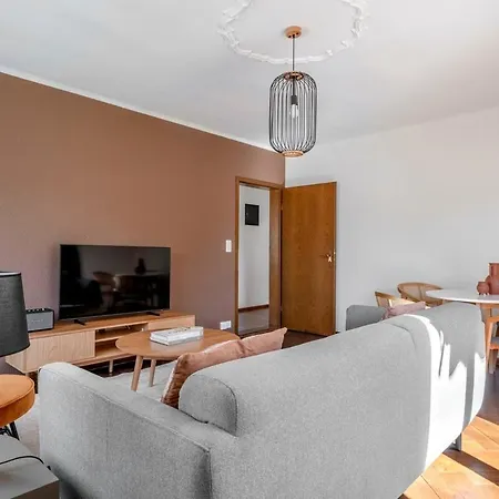 Amber - Wipkingen Apartment *
