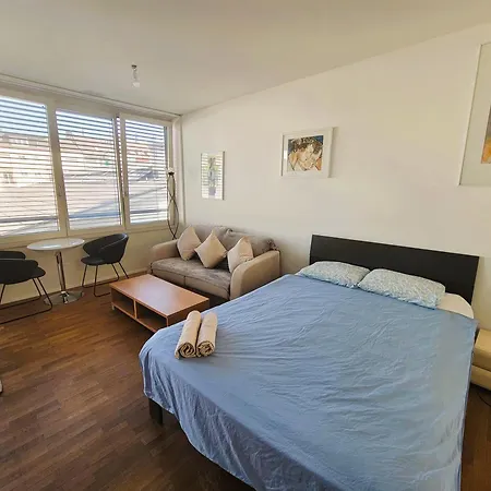 Apartment Modern With Balcony In Center A Hoh - Self Checkin *