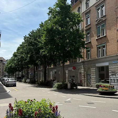 Maison Zueri *