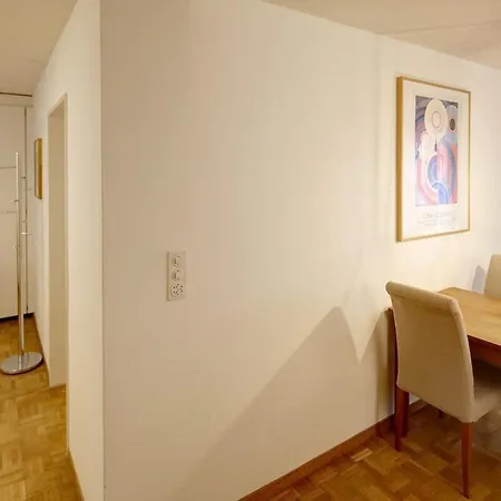 Lovely 1br Flat In The Center Near - Mainau 2 * Zurich