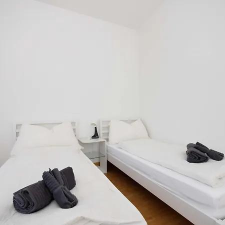 Apartment Spacious Huge Terrace&views