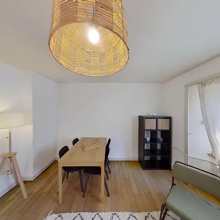 In The Heart Of Oerlikon Apartment Zurich