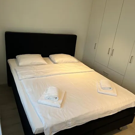 Apartment Stunning Apartments, Bernina - Self Checkin