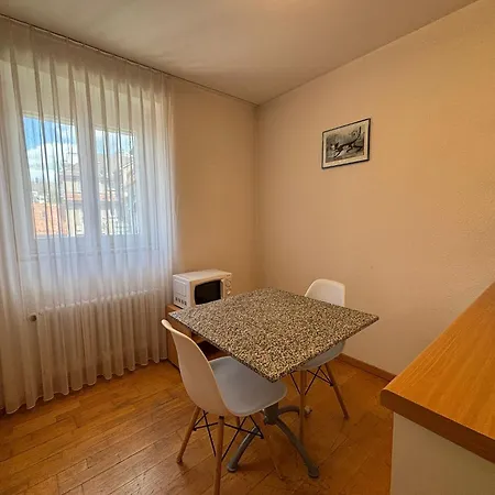 Apartment 1br Near - Joy St3 R *