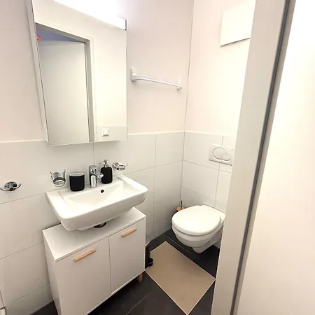 Apartment Helle Im Herzen Von 24h Checkin *