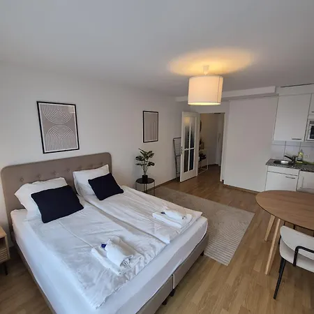 Apartment Stylish In Center - Crown 36 Zurich
