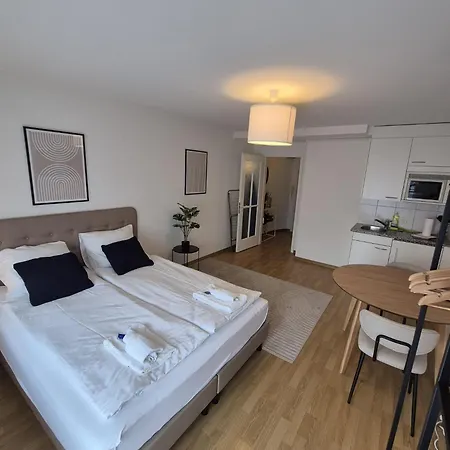 Apartment Stylish In Center - Crown 36 *