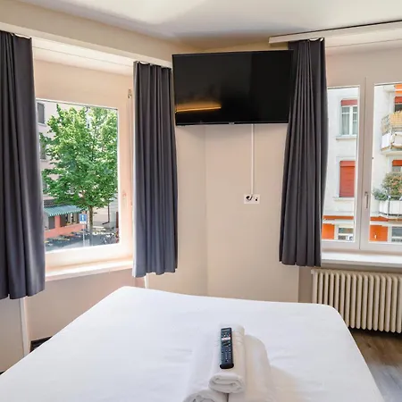Easyhotel Main Station Hotel Zurich