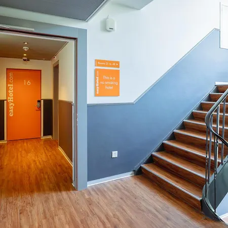 Easyhotel Centre 2* Zurich